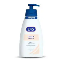 Produktbild: E45 Daily Cream 400ml - Creme für sehr trockene Haut - Beruhigt Trockenheit, Glättet raue Haut. Nicht fettende Feuchtigkeitscreme - Gesichts und Handcreme - Schnelle Absorption Dermatologisch getestet
