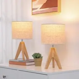Produktbild: EDISHINE 2er Set Nachttischlampe aus Holz, Stativ Tischlampe E27 Fassung, vintage beiger Lampenschirm aus Leinen, für Deko Schlafzimmer, Wohnzimmer, Geschenk