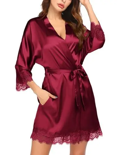 Produktbild: Ekouaer Bride Morgenmantel Reizwäsche Kimono Hochzeit Satin Mantel Nachtmantel Damen Sexy Knielang Kurz Hausmantel Weinrot M