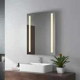 Produktbild: EMKE Badezimmerspiegel 60x80cm LED Badspiegel mit Beleuchtung Warmweissen Lichtspiegel Wandspiegel IP44 energiesparend