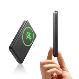 Produktbild: ESR Qi2 zertifiziertes MagSafe Power Bank, 5.000mAh 15W schnelles tragbares Ladegerät, 1,4 cm kompakte Powerbank, MagSafe Ladegerät mit USB-C Kabel für iPhone 16/15/14/13/12, Schwarz