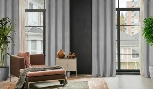Produktbild: Eurofirany Carlo Schwer 340 g/m2 Blackout Vorhang mit Ösen 1STK. Thermovorhang Blickdicht Wärmeisolierender Kälteschutz Verdunklungsgardine Abdunkeln Wohnzimmer Schlafzimmer 135x250 cm, Silber, 386929