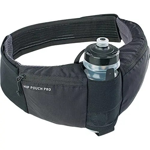Produktbild: EVOC HIP POUCH PRO Hüfttasche für Fahrradtouren (Bauchtasche mit verstellbaren Gurten inkl. 550 ml Trinkflasche, 2 Hüftgurttaschen, ideale Utility Pouch, Fassungsvermögen: 1,5 L), Schwarz