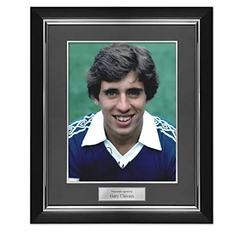 Produktbild: Exclusive Memorabilia Gary Chivers unterzeichnete EIN Foto von Chelsea FC. Deluxe-Rahmen