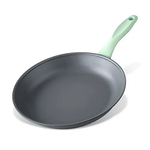 Produktbild: Fackelmann Bratpfanne mit 20 cm und Antihaft-Beschichtung – Nachhaltige Pfanne aus 100 % recyceltem Aluminium mit ergonomischem Soft-Touch-Griff – Kleine Induktionspfanne zum Kochen & Anbraten