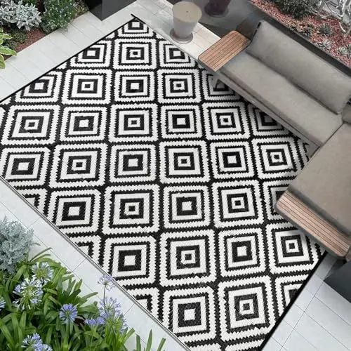 Produktbild: Famibay Outdoor Teppich Wetterfest Outdoor Teppich Balkon Camping Wasserfest Schwarz Weiß Kunststoff Wendbar Leicht Outdoorteppich für Terrasse Garten Balkon Camping Innen Außen