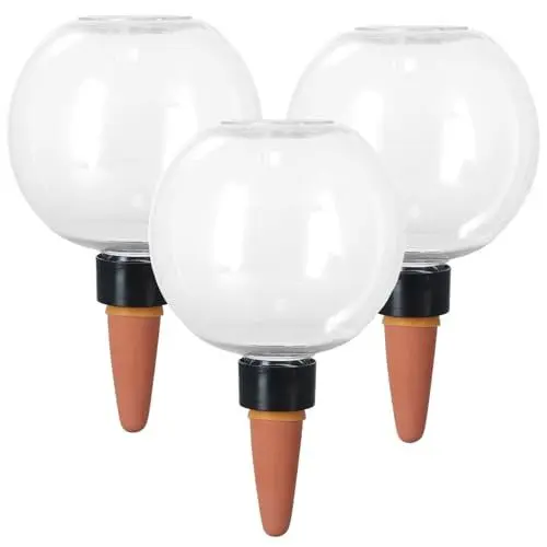 Produktbild: Fangehong 3 Pcs Wasserspender Pflanzen 500ml, Bewässerungskugeln Transparent Große, Automatische PVC Bewässerung Zimmerpflanzen, Selbstbewässerung Gießkugeln für Blumen Topfpflanzen Gartenpflanze (D)
