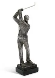 Produktbild: FeinKnick Golf Skulptur “The Perfect Swing” - Dekofigur Golfspieler als Inspiration & Trophäe - Dekoration handgefertigt aus Kunststein 34cm groß - Golfer-Statue als Schreibtisch Deko
