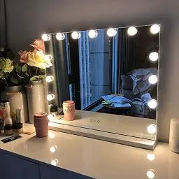 Produktbild: FENCHILIN Hollywood Schminkspiegel mit USB Type C Ausgangsanschluss, 3 Modi Einstellbarer Helligkeitsspiegel, Hollywood Spiegel mit Beleuchtung 15 LED Lampen Tisch Schminkspiegel