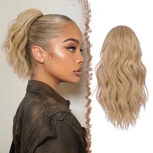 Produktbild: FESHFEN Pferdeschwanz Haarteil mit Kordelzug, 30 cm Wellen Zopf Pferdeschwanz Verlängerung Haare Extension Synthetik Kurz Wellig Haarverlängerung Ponytail für Frauen, Blond und Aschblond Gemischt