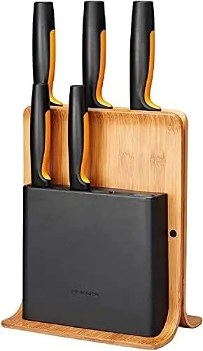 Produktbild: Fiskars Bambus Design-Messerblock mit 5 Messern, Functional Form, Inklusive Gemüsemesser, Tomatenmesser, Santoku Kochmesser, Kochmesser und Brotmesser, Bambus/Kunststoff, 1057552