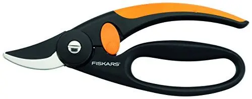 Produktbild: Fiskars Bypass-Gartenschere für frische Äste und Zweige, Antihaftbeschichtet, Hochwertige Stahl-Klingen, Länge: 20 cm, Schwarz/Orange, Elegance, P44, 1001534