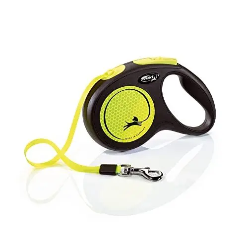 Produktbild: flexi® Neon M Gurt 5 m schwarz, neon-gelber Gurt, reflektierende Seitenfläche, Roll-Leine für Hunde bis 25 kg