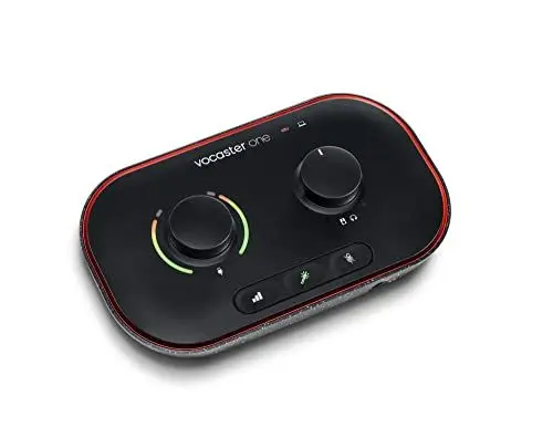 Produktbild: Focusrite Vocaster One – Podcast-Audio-Interface für Solo-Aufnahmen. Nutzen Sie Auto Gain, Enhance und Mute einfaches Podcasting. Kompakt, leicht mit Buspower-Stromversorgung
