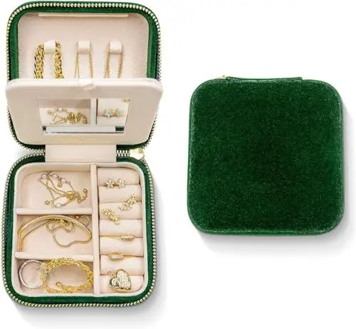 Produktbild: FonVan Kleines Reise Schmuckkästchen mit Spiegel, Schmuckbox Klein, Samt Kleine Schmuckkästchen für Damen Mädchen, Mini Schmuck Organizer Aufbewahrung für Ringe Ohrringe (Grün/Spiegel)