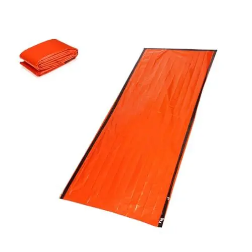 Produktbild: FOYTOKI Notfall Schlafsack Aus PE Aluminiumfolie Ultraleichte Überlebensdecke Für Camping Und Outdoor Aktivitäten 1 Schlafsack + 1 Zufällige Musterspeicher Tasche