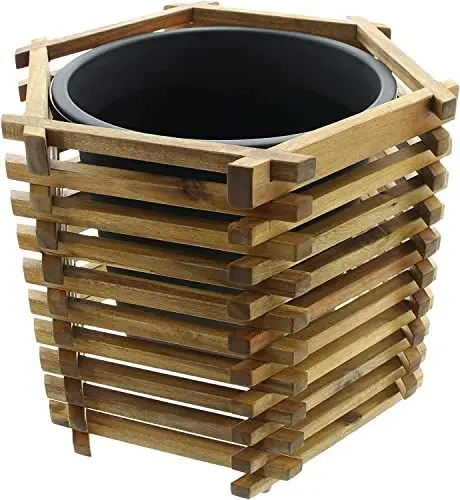 Produktbild: FRANK FLECHTWAREN Pflanztopf,Pflanzkübel für den Innenbereich oder überdachter Aussenbereich, Pflanzgefäß, Übertopf Akazie, sechseckig, Holz Ø 50 x 40 cm, Kunststoffeinsatz Ø 36 x 30 cm
