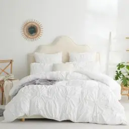 Produktbild: Freyamy Bettwäsche 155x220cm 2teilig Weiß Pintuck Plisseefalten Mädchen Bettwäsche Pinch Pleat Luxus Bettwaren-Sets 100% Microfaser Weiche Bettbezug mit Reißverschluss und Kissenbezug 80x80cm