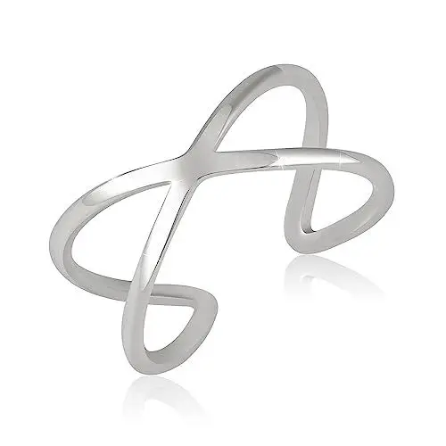 Produktbild: GD GOOD.designs Ring verstellbar Silber für Damen in X-Form aus hautverträglichem Edelstahl I Silberner Damenring mit 18 Karat Vergoldung I Ringgröße 52,54,56,58