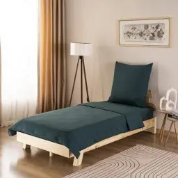 Produktbild: GD Home %100 Baumwolle Bettwäsche Set / 1 Hochwertige Atmungsaktive Renforce Bettbezug 135 x 200 cm + 1 Kopfkissenbezug 80 x 80 cm / 2teilig Deckenbezug/Dunkelgrün