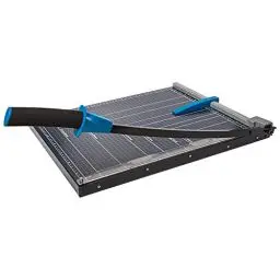 Produktbild: Genie GM A3 Papier-Hebelschneidegerät (geeignet für Formate bis zu DIN A3·· 10 Blatt·· für Materialien wie Papier·· Fotos·· Bastelkarton usw.·· hochwertige Metall-Arbeitsfläche) schwarz/blau