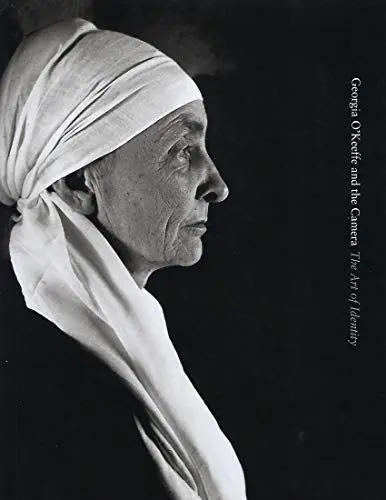 Produktbild: Georgia O'Keeffe and the Camera: The Art of Identity (Gingko-St Andrews Series)