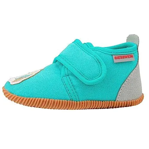 Produktbild: GIESSWEIN Hausschuhe Mädchen Schönsee - Slim Fit Kinderhausschuhe aus Baumwolle mit Einhorn Motiv, Feste Sohle aus Naturkautschuk, Easy Fit Klettverschluss Schuhe für Zuhause oder Kindergarten