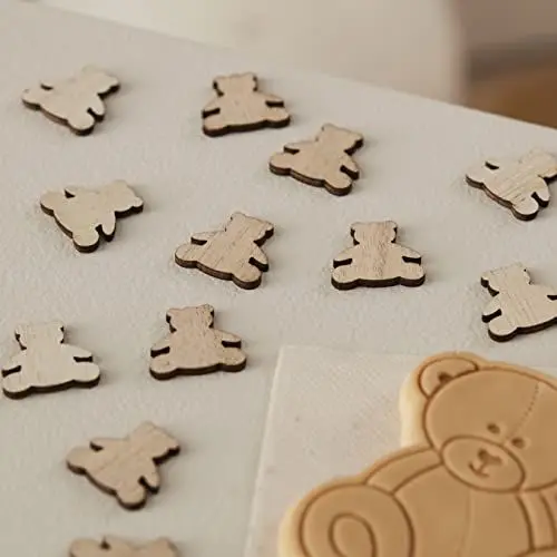 Produktbild: Ginger Ray Tischkonfetti aus Holz, Teddybär, 13 g, Taupe, 2,5 x 2,5 cm