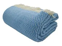 Produktbild: GLAESER Wohndecke - fair de Luxe Wolle pur | Wolldecke aus 100% Wolle | Couchdecke/Sofadecke | Wohlfühlende und Anschmiegsame Kuscheldecke | (Alaskan Blue)