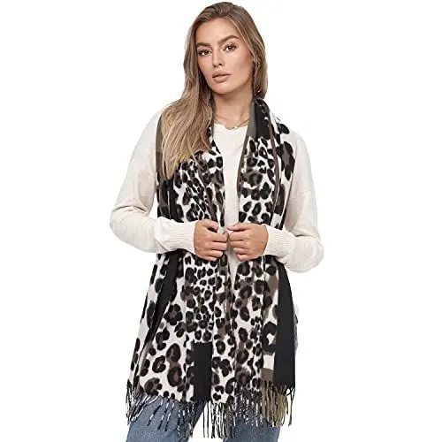 Produktbild: Glamexx24 Damen XXL Schal Kuscheliger warmer Leoparden Muster 3 farbiger Fransen Poncho Schal Oversized Deckenschal
