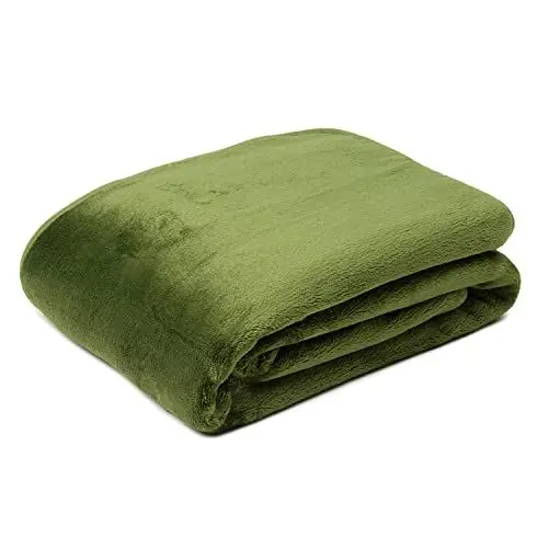 Produktbild: Gözze - Premium Cashmere-Feeling Wohn- und Kuscheldecke, 500 g/m², 130 x 170 cm - Dunkelgrün
