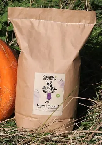 Produktbild: GREEN MUNDO - Hermi Pelletti - 10,5 kg organische Düngepellets, natürlicher Dünger speziell für den Sommer, Langzeitdüngung für Balkon, Garten - BIO-Sommerdünger DE-ÖKO-009