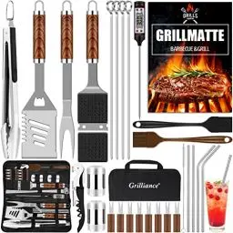 Produktbild: Grilliance BBQ Grillbesteck Set 30 Grillzubehör aus Hochwertiger Edelstahl Grillzange Grillspachtel Korkenzieher Grillset mit Grillkoffer und Grillmatte für Männer Geschenk für Garten Camping Braun