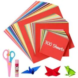 Produktbild: Gucass 300 Blatt Origami Papier, 20x20 & 15x15 & 10x10 Faltpapier in 20 Farben, Buntes Papier Doppelseitig Quadratisch Tonpapier, 70g/m² Bastelpapier für Kinder und Erwachsene DIY Bastelprojekte