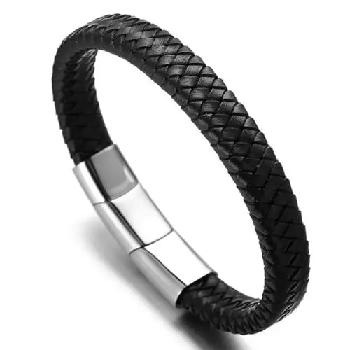 Produktbild: Halukakah Plus ● Solo ● Herren-Armband Handgefertigt | Echtleder in Schwarz | Kreuzgeflecht | Magnetverschluss aus Edelstahl in Silber | KOSTENLOS Geschenkbox | Größe Einstellbar 21.5cm-23cm