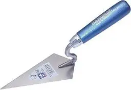 Produktbild: HAROMAC Hamburger Putzkelle, Made in Germany, 140 mm, rostfreier Edelstahl, Holzgriff in blau, gehärtet und geschliffen, Profiqualität, Putzkelle, Spitzkelle, Spachtelkelle