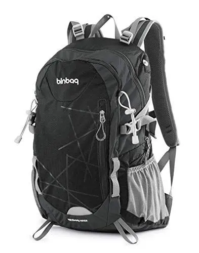 Produktbild: Hauptstadtkoffer- MULTIFUNKTIONALER BACKPACK, 20L, vielseitig einsetzbar mit Ergonomischen Schultergurten zum Wandern, Schule, Uni, Freizeit für Damen/Herren Black Anthrazit