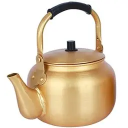 Produktbild: Healeved Aluminium-Teekessel Camping-Teekannen Für Herdplatten Wasserkocher Für Koreanische Traditionelle Rohe Reiswein-Dongdongju-Suppe Oder Beliebige Getränke Golden 0 75L