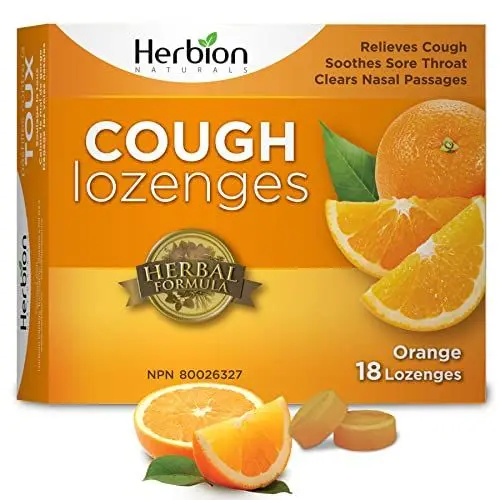 Produktbild: Herbion Naturals Hustenbonbons, natürlicher Orangengeschmack 18 Pillen in einer Packung.