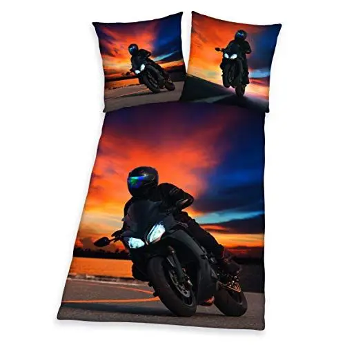 Produktbild: Herding Bettwäsche-Set, Motorrad-Wendemotiv, Kopfkissenbezug 80 x 80 cm, Bettbezug 135 x 200 cm, Mit leichtläufigem Reißverschluss, Baumwolle/Renforcé