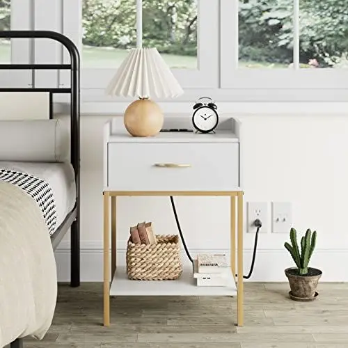 Produktbild: HEYZOEY Nachttisch, 3-Tier moderner Beistelltisch Kleiner Nachttisch Beistelltisch mit Aufbewahrungsschublade und Regal für Schlafzimmer, Wohnzimmer, weiß mit Goldbein (Modern Outlet)