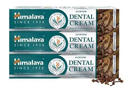 Produktbild: Himalaya Ayurvedic Dental Cream with Essential clove Oil |Prevents cavities, tooth decay Natural Anti-Odour Agent for bad breath| Formulated by dental experts - 100g(Pack of 3)