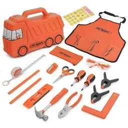 Produktbild: Hi-Spec 17-TLG. Kinderwerkzeugset: LKW Box in Orange, Schürze mit Taschen, Schutzbrille, Wasserwaage, kleine Werkzeuge, Sicherheitsschere. Nicht nur Spielwerkzeug - Echtes Werkzeug!