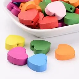 Produktbild: Holzperlen zum Auffädeln 20 Stück Motiv Bunte Perlen Set für DIY Armbänder Schmuck Halsketten Gemischte Farbe (Herz 17mm x 16mm)