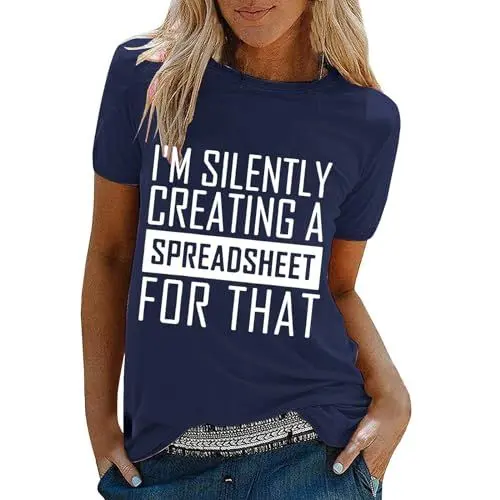 Produktbild: HOOUDO Same Day Angebote Sale Damen-T-Shirt mit kurzen Ärmeln und V-Ausschnitt, „I'm Silently Creating A Spreadsheet for That“, lustige sarkastische Sommeroberteile Schw Meine Bestellungen Anzeigen