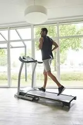 Produktbild: Horizon Fitness T82 Laufband mit integrierter BMI-Messung | Platzsparend Dank integriertem Klappsystem