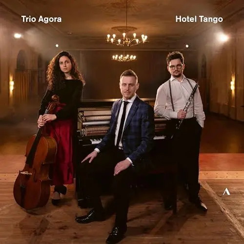 Produktbild: Hotel Tango