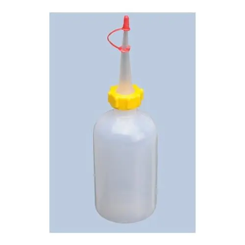 Produktbild: hünersdorff Quetschflasche 250ml, LD-PE, lebensmittelgeeignet, für besonders feine Dosierung, mit stabiler Überwurfmutter und Tropfverschluss, für Küche, Labor oder Hobby, transparent