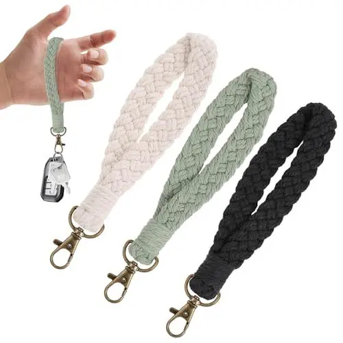 Produktbild: Huiguli Schlüsselanhänger Makramee, 3 Stück Schlüsselanhänger Kurz Lanyard, Weich Makramee Schlüsselanhänger, Boho Armband Schlüsselband für Damen (Schwarz,Weiß,Hellgrün)