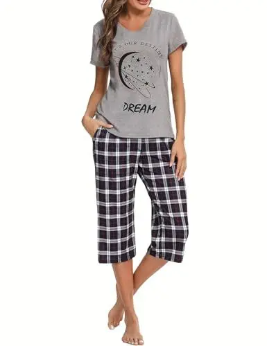 Produktbild: iClosam Schlafanzug Damen Kurz Pyjama Kurzarm Baumwolle V-Ausschnitt Nachtwäsche Set Zweiteiliger Top Kurzarm und 3/4 Lang Karierte Pyjamahose Loungewear Freizeitanzug für Sommer